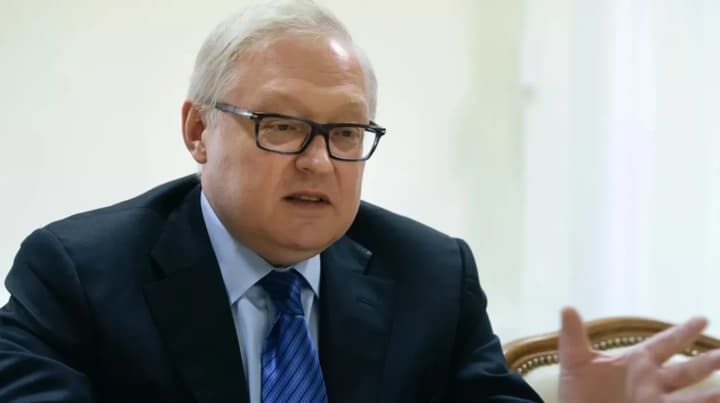 rossiya-ne-gotova-idti-na-novie-ustupki-v-tom-chisle-i-v-kontekste-svo-v-peregovorakh-po-ukraine-mid-rf