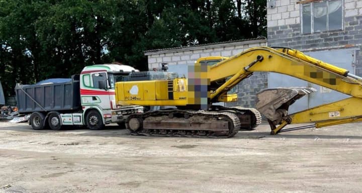 zavdaly-zbytkiv-derzhavi-na-miliony-hryven-trom-osobam-yaki-nezakonno-vydobuly-tysiachi-kubometriv-pisku-na-kyivshchyni-oholosyly-pidozru