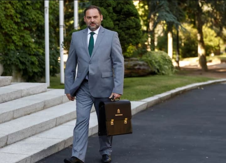 ispanskyi-verkhovnyi-sud-vziav-pid-vartu-kolyshnoho-ministra-transportu-cherez-koruptsiinyi-skandal