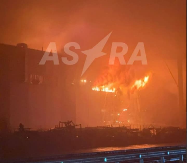 in-tatarstan-the-alabuga-sez-where-shaheds-are-produced-is-on-fire