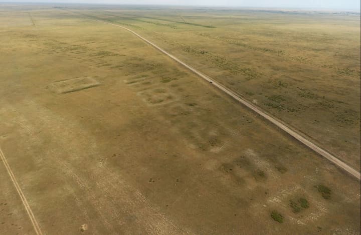 arkheologi-nashli-v-kazakhstanskikh-stepyakh-krupnii-gorod-bronzovogo-veka-detali-issledovaniya