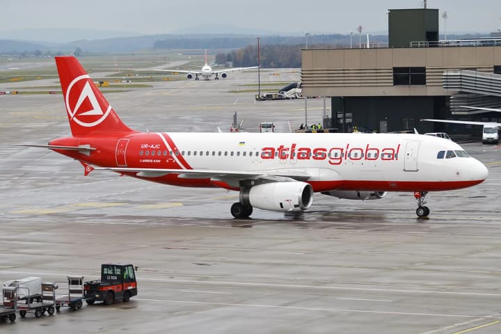 airbus-vo-vtoroi-raz-za-nedelyu-stolknulsya-s-defektom-v-samoletakh-a320-posle-sboya-v-programmnom-obespechenii-obnaruzheni-problemi-v-fyuzelyazhe