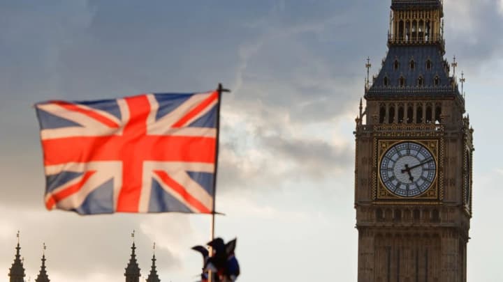 brytaniia-hotova-peredaty-ukraini-8-miliardiv-funtiv-zamorozhenykh-rosiiskykh-aktyviv-the-times