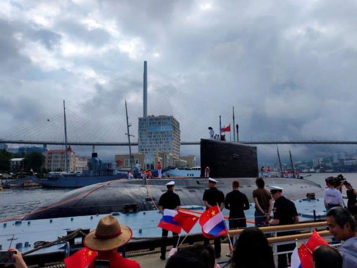 rosiia-i-kytai-provely-spilni-protyraketni-navchannia-reuters