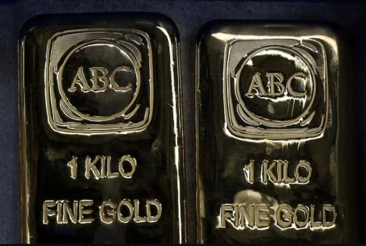 gold-rush-precious-metal-price-reaches-all-time-high-dollar4380