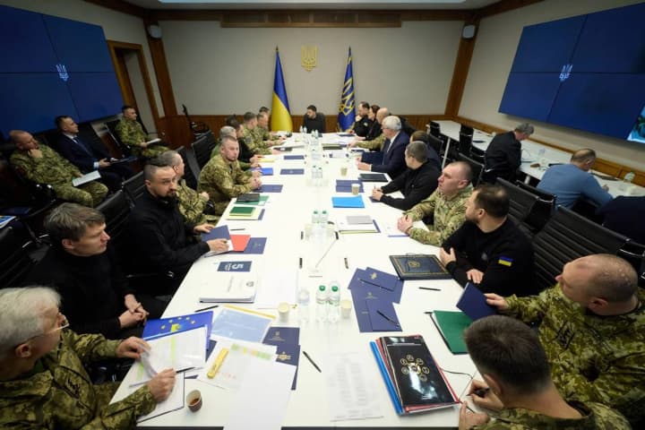 vidpovid-na-eskalatsiiu-ta-chystka-v-ppo-zelenskyi-proviv-stavku-shchodo-posylennia-odeshchyny-ta-udariv-u-tyl-voroha