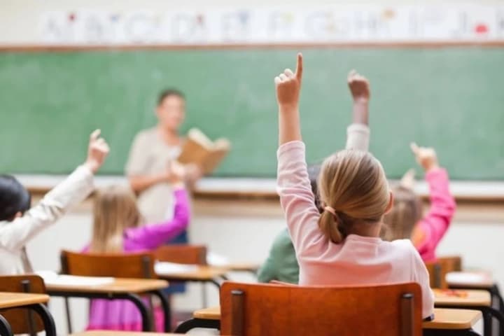 ukraine-recognizes-the-results-of-childrens-education-abroad-without-additional-exams-ministry-of-education-and-science
