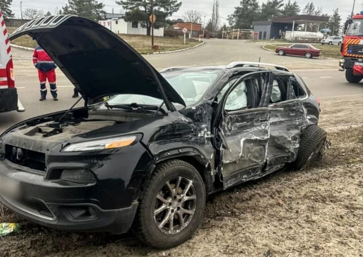 smertelna-dtp-na-kyivshchyni-8-richnyi-khlopchyk-zahynuv-dvoie-ditei-travmovani