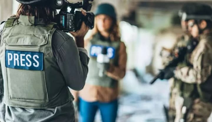 rosiia-skoila-870-zlochyniv-proty-zhurnalistiv-ta-media-v-ukraini-imi