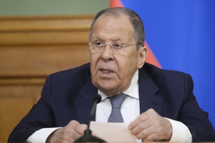 lavrov-stated-that-ukrainian-drones-attacked-putins-residence-he-threatened-a-retaliatory-strike-and-a-review-of-russias-negotiating-position