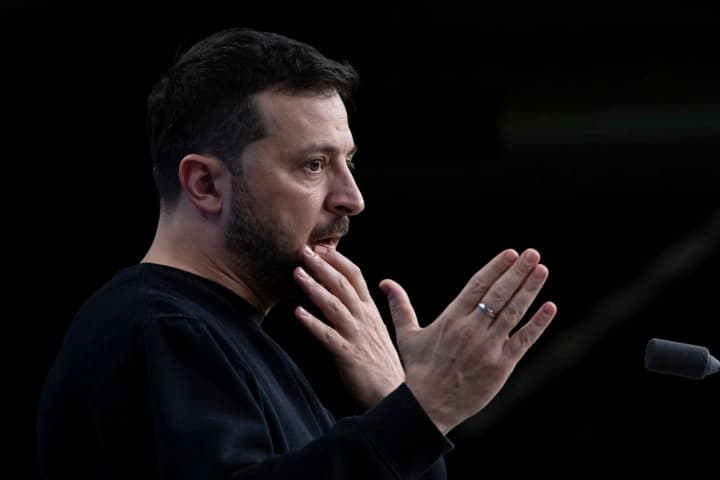 armiia-rf-bilshe-ne-zrostaie-zelenskyi-zaiavyv-pro-velyki-vtraty-rosiian-na-fronti