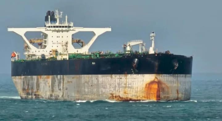 us-suspends-seizure-of-tanker-bella-1-due-to-hastily-painted-russian-flag-on-board