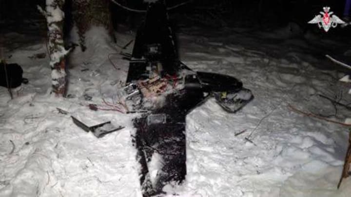 nikhto-ne-poviryv-vykladai-randomni-ulamky-i-roby-foto-u-rnbo-vysmiialy-dokazy-rf-shchodo-ataky-na-rezydentsiiu-putina