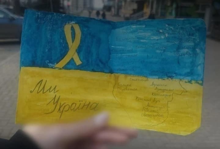 zhyteli-tymchasovo-okupovanykh-terytorii-peredaly-pryvitannia-z-novym-rokom-dlia-ukrainy