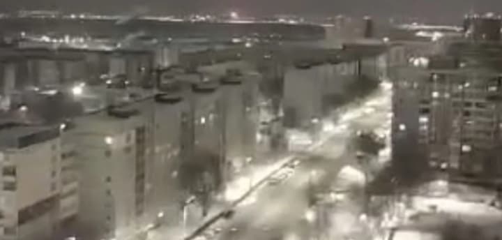 rossiiskaya-samara-podverglas-atake-dronov-pod-udarom-okazalis-dva-neftepererabativayushchikh-zavoda-smi