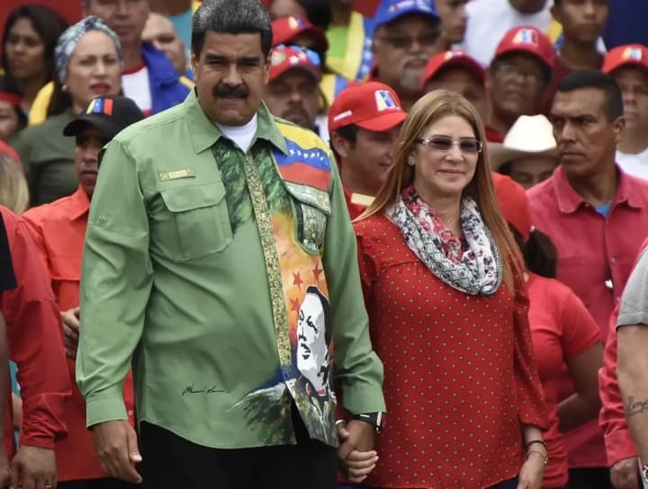 maduro-and-his-wife-captured-in-their-own-bedroom-cnn