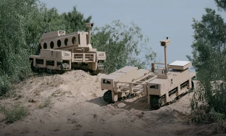 bolee-1300-novikh-obraztsov-vooruzheniya-proizvodstva-ukraini-dopushcheni-k-ekspluatatsii-v-2025-godu-shmigal