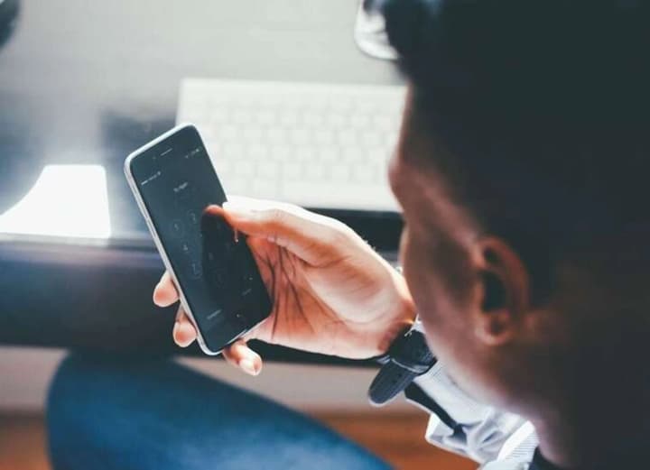 vlasti-irana-otklyuchili-internet-i-mobilnuyu-svyaz-na-fone-massovikh-protestov