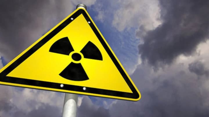 raketna-ataka-na-lviv-radiatsiinyi-fon-ta-shkidlyvi-rechovyny-u-povitri-v-normi-ova