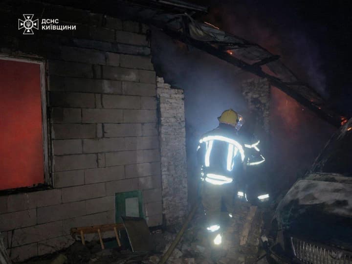 dvoe-detei-postradali-v-kievskoi-oblasti-iz-za-vzriva-gazovogo-kotla-gschs