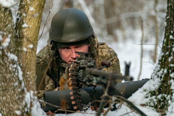 na-fronte-zafiksirovano-78-boevikh-stolknovenii-vrag-aktivno-deistvuet-na-gulyaipolskom-i-pokrovskom-napravleniyakh