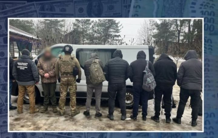 bolee-58-mln-grn-vzyatok-v-trekh-oblastyakh-pravookhraniteli-razoblachili-skhemi-nezakonnoi-perepravki-za-granitsu