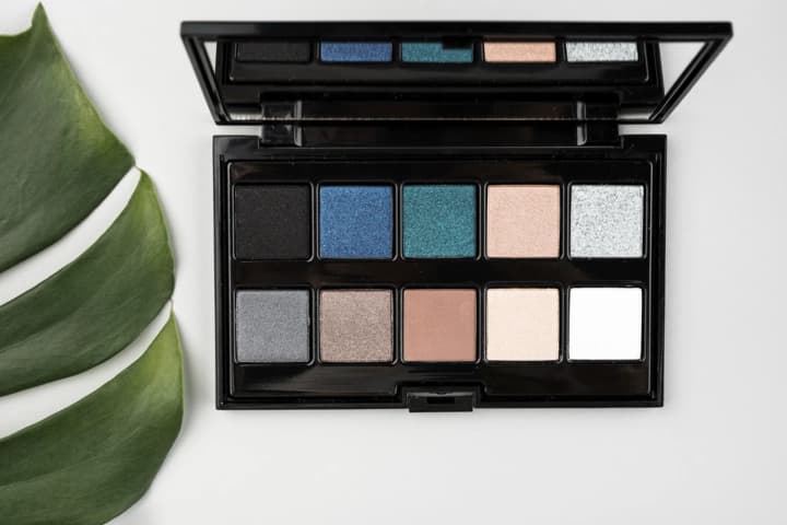 yak-obraty-idealni-tini-dlia-povik-tekstury-vidtinky-ta-efekt-na-shkiri