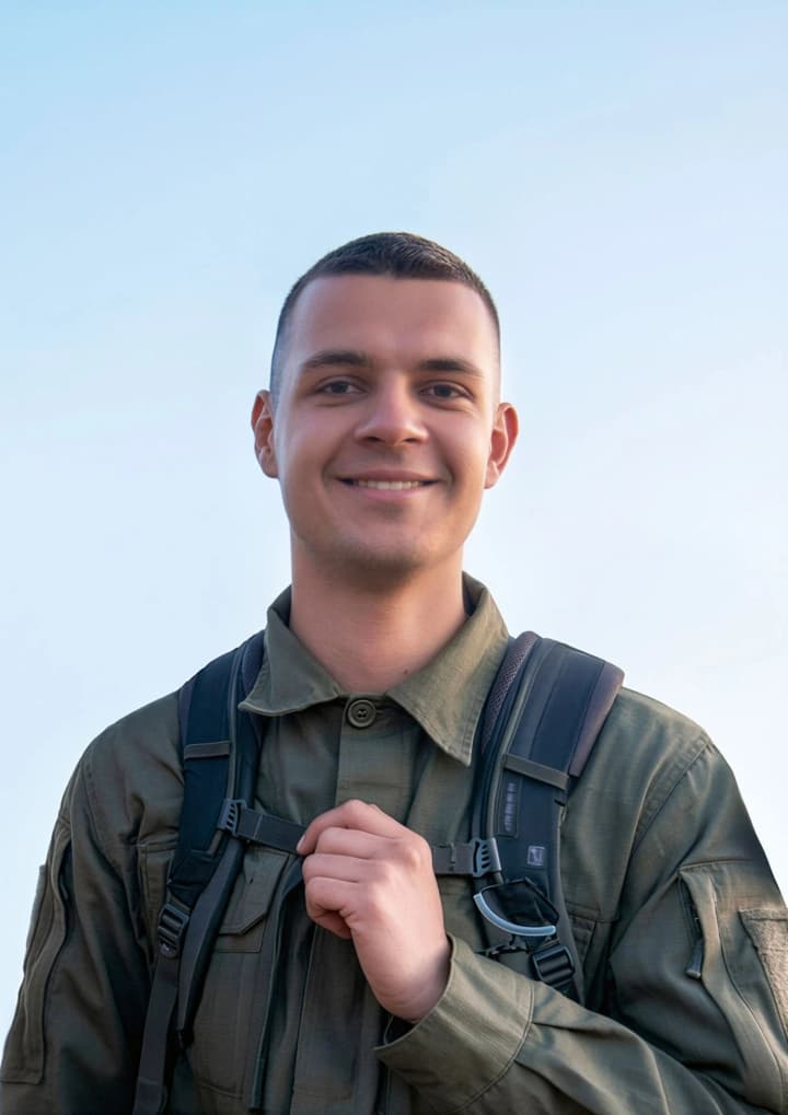 v-kieve-prostilis-s-voinom-3-i-oshbr-kirillom-rudenko-s-pozivnim-kozir