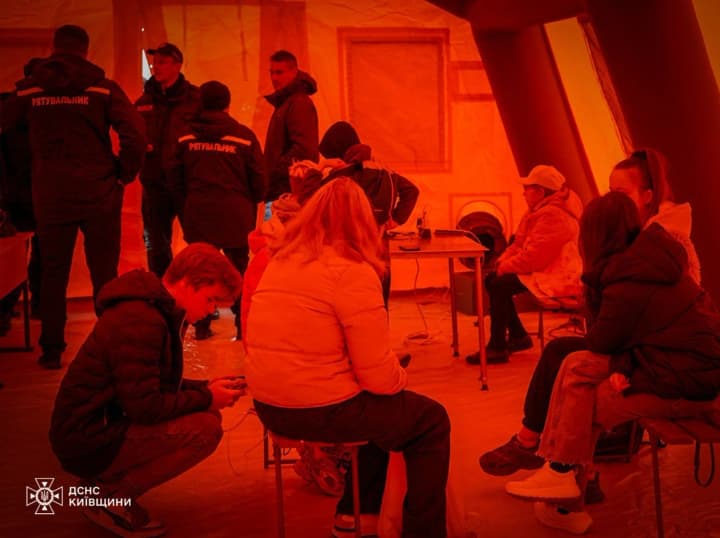 bez-propuskov-shmigal-obyasnil-oslablenie-pravil-komendantskogo-chasa