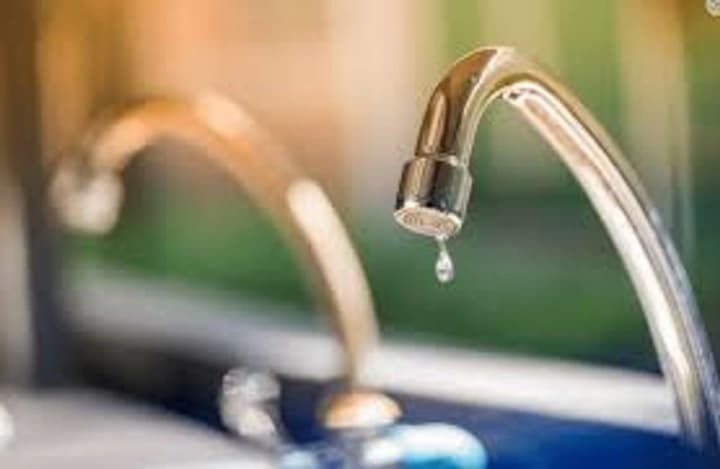 u-sumakh-pereboi-z-vodoiu