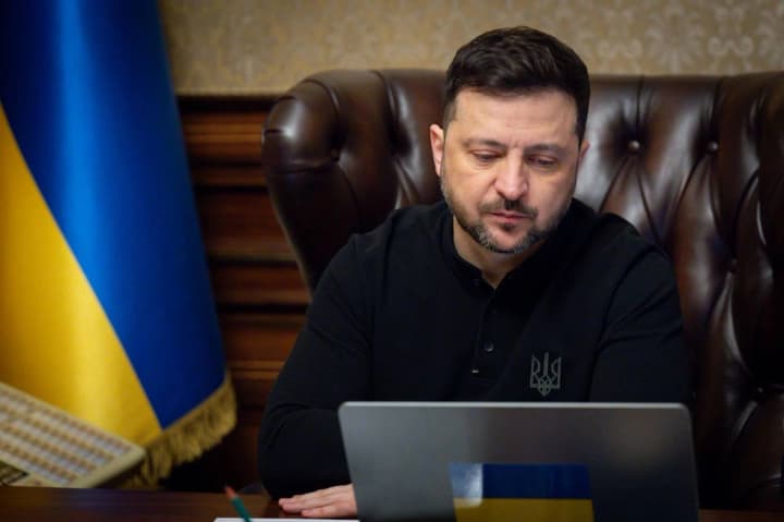 zelenskyi-rozpoviv-chy-mozhe-polityka-ssha-vplynuty-na-stvorennia-novoho-viiskovoho-aliansu-v-yevropi