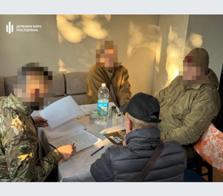 pid-sud-pide-ofitser-iz-sumshchyny-yakyi-katuvav-pidlehlykh-soldativ-dbr