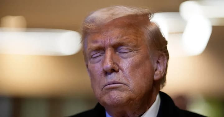 yak-za-dopomohoiu-25-i-popravky-trampa-mozhut-usunuty-vid-posady-prezydenta-bez-impichmentu