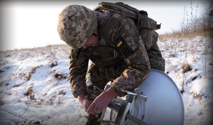 rakety-kaby-ta-drony-kamikadze-u-henshtabi-rozpovily-pro-naihariachishi-napriamky-na-fronti