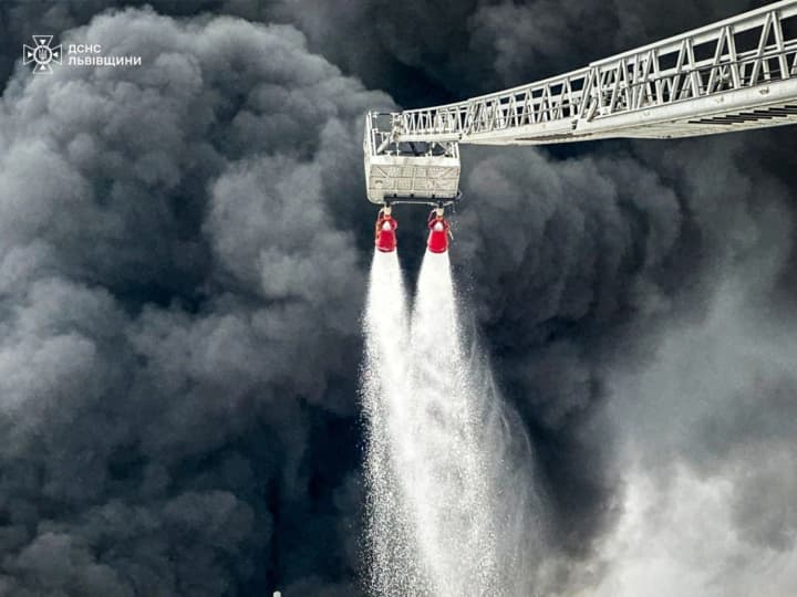 if-you-need-to-go-outside-use-a-mask-in-one-of-the-districts-of-lviv-region-carbon-monoxide-levels-exceeded-after-a-russian-attack