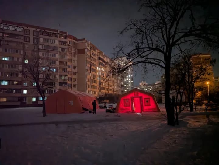 kyiv-na-mezhi-resursiv-shcho-bude-z-teplom-svitlom-i-vodoiu-do-kintsia-zymy