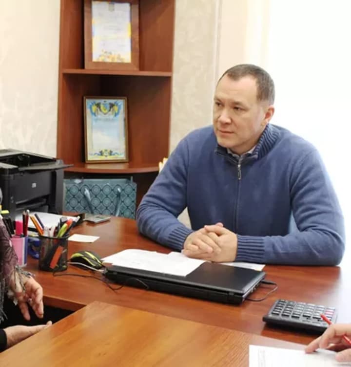 zakhopyv-zemliu-bilia-dnipra-ta-nezakonno-zbuduvav-dim-eksnardepu-suprunenku-povidomyly-pro-pidozru