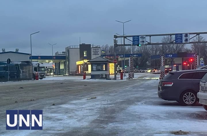 due-to-the-blackout-in-moldova-traffic-was-temporarily-stopped-at-the-border-with-ukraine-what-happened-in-palanca