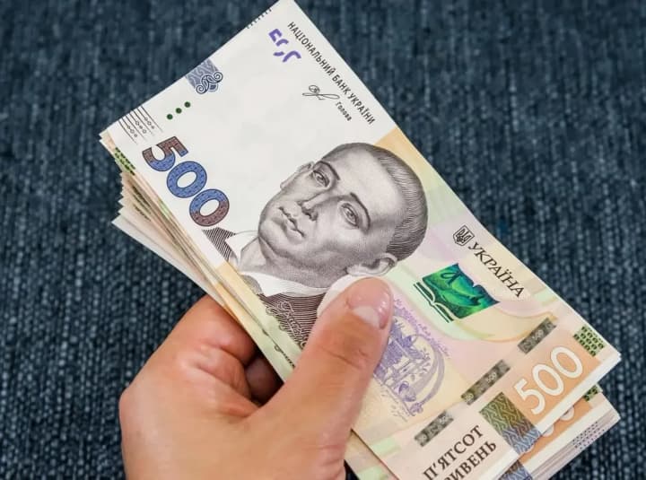 pensiina-reforma-v-ukraini-shcho-realno-zminiat-ta-chy-pidvyshchat-minimalni-vyplaty-do-6000-hrn