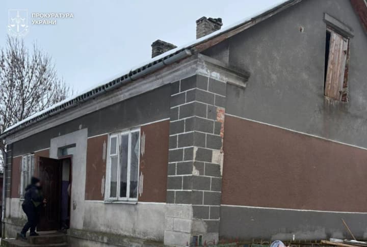 nemovlia-z-tuberkulozom-ta-dvorichna-dytyna-z-opikamy-na-lvivshchyni-vyluchyly-simokh-ditei-iz-bahatoditnoi-rodyny