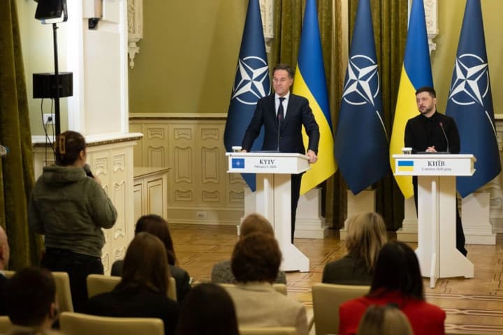 treba-shukaty-dialoh-ale-zdavatys-nikhto-ne-zbyraietsia-zelenskyi-pro-cherhovyi-raund-perehovoriv-v-abu-dabi