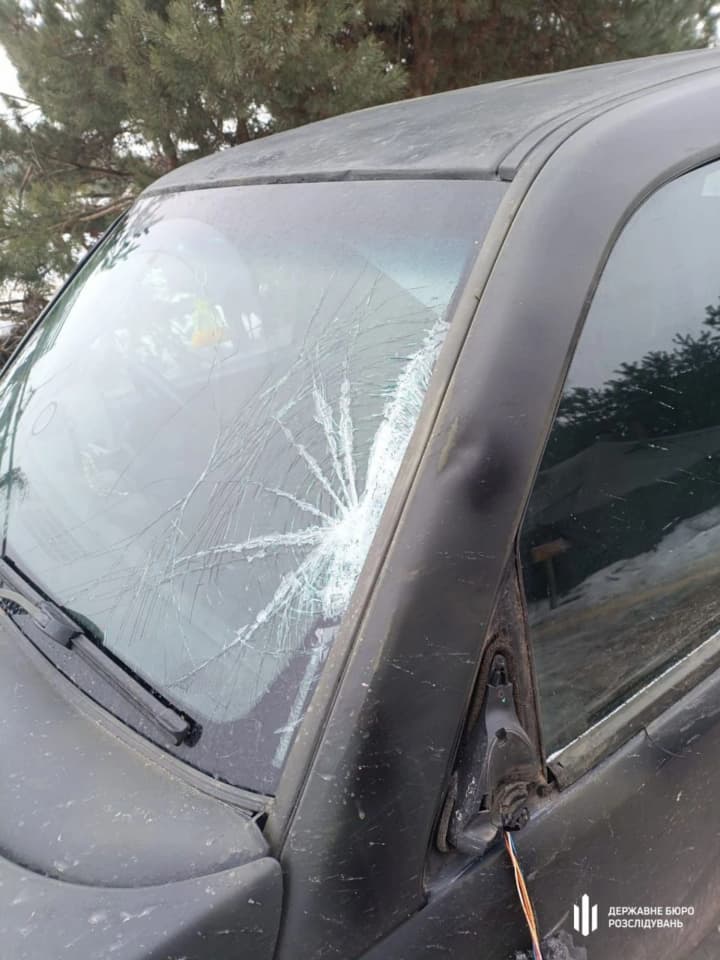 sbil-25-letnego-muzhchinu-i-ostavil-yego-umirat-na-obochine-na-rovenshchine-zaderzhali-voennogo