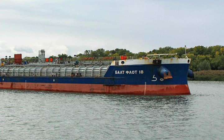 defitsit-byudzheta-rf-mozhet-utroitsya-k-kontsu-2026-goda-iz-za-padeniya-dokhodov-ot-nefti-reuters