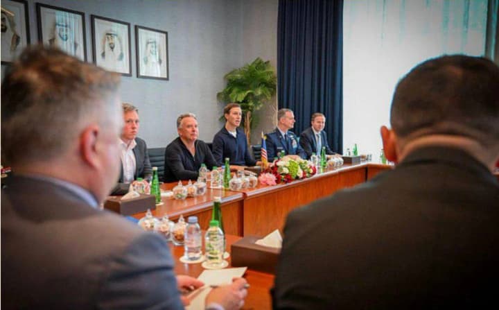 ukrainskaya-delegatsiya-gotovit-doklad-zelenskomu-posle-vstrechi-v-abu-dabi-umerov-nazval-rabotu-produktivnoi-i-rasskazal-detali