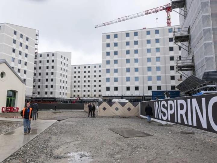 v-olimpiiskomu-selyshchi-milana-naperedodni-ihor-2026-zruinuvaly-blyzko-70-dushovykh