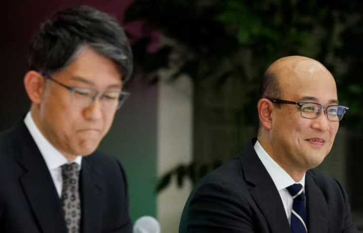 kerivnyk-toyota-kodzi-sato-yde-u-vidstavku-kompaniiu-ocholyt-finansovyi-dyrektor-kenta-kon