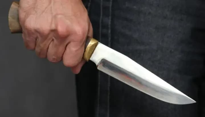 napad-na-hurtozhytok-ienozemnykh-studentiv-u-bashkortostani-ye-poraneni-na-stinakh-namalovana-svastyka-kroviu