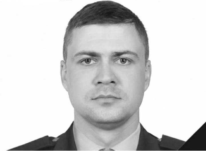 ataka-rf-na-sklady-roshen-u-yahotyni-zahynuv-pratsivnyk-dsns