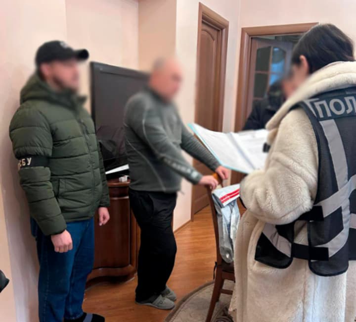 skril-millioni-griven-dokhoda-ot-polskoi-kompanii-chinovniku-kgga-obyavleno-podozrenie