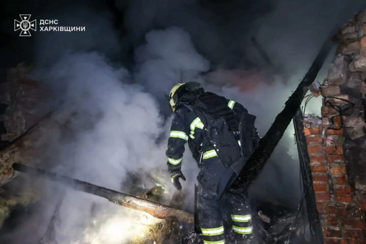 z-pid-zavaliv-u-bohodukhovi-vyluchyly-tila-chotyrokh-zahyblykh-sered-yakykh-troie-ditei-dsns